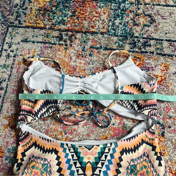 Athleta Desert Geo Printed Cutout High Waisted One Piece Swimsuit Medium Petite‎ - Picture 14 of 15